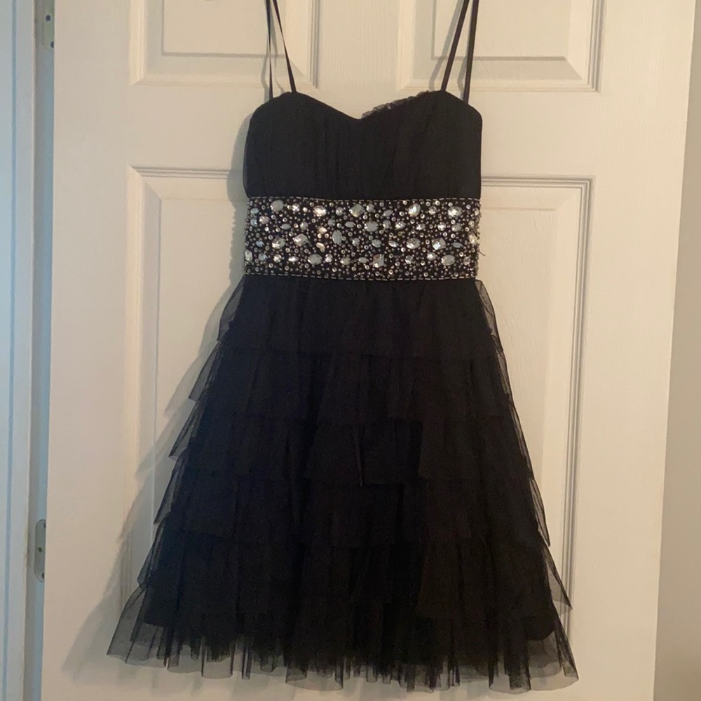 Cute strapless black homecoming dress